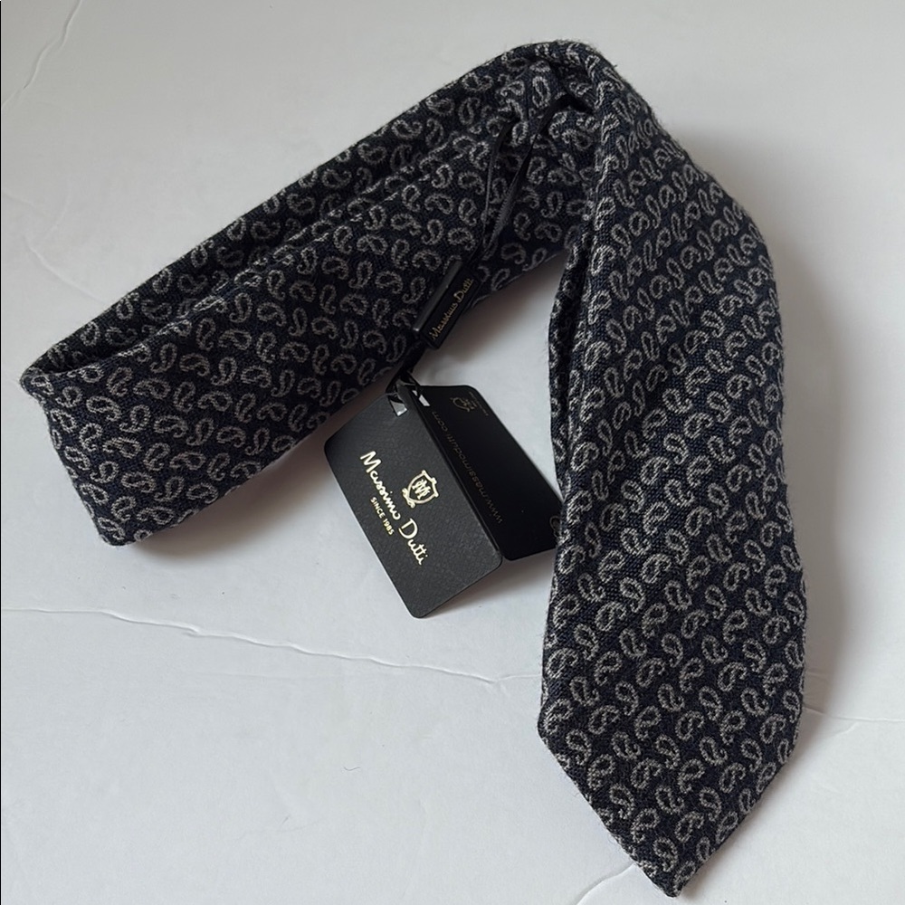 Massimo Dutti Navy & Gray Classic Paisley Slim Wool blend Tie 2.5in new w/ tag